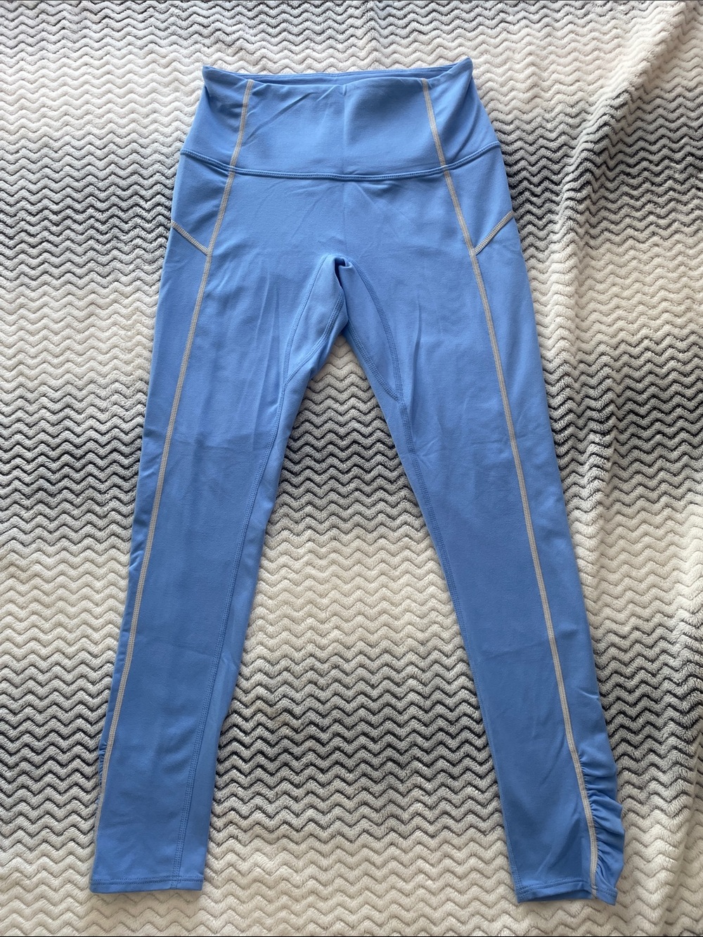 EUC FP Movement by Free People Light Blue Leggings w/ Reflective Seams Size XS